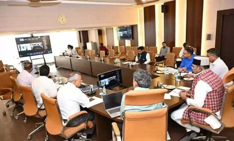 भविष्य की दृष्टि से खेल अधोसंरचना विकास के कार्य का प्लान तैयार करें: मंत्री श्री सारंग
