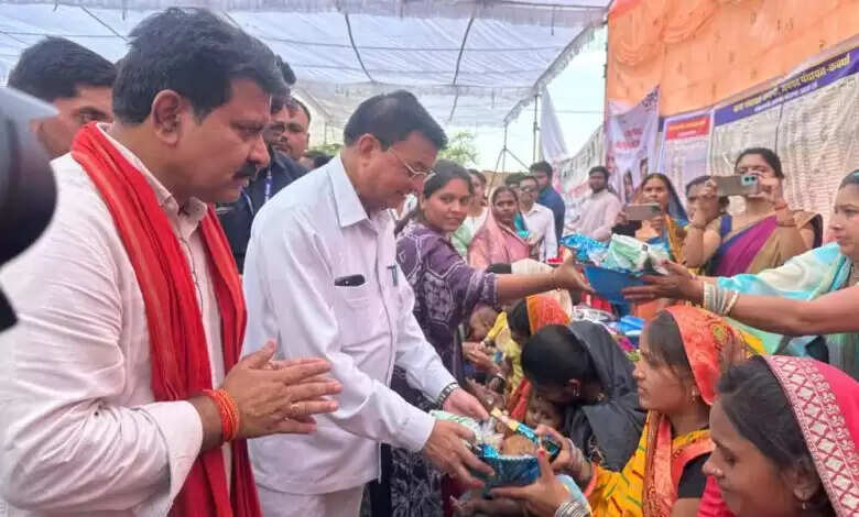 गांव-गांव पहुंचा सुशासन तिहार, कबीरधाम में समाधान शिविर बना विकास का मंच