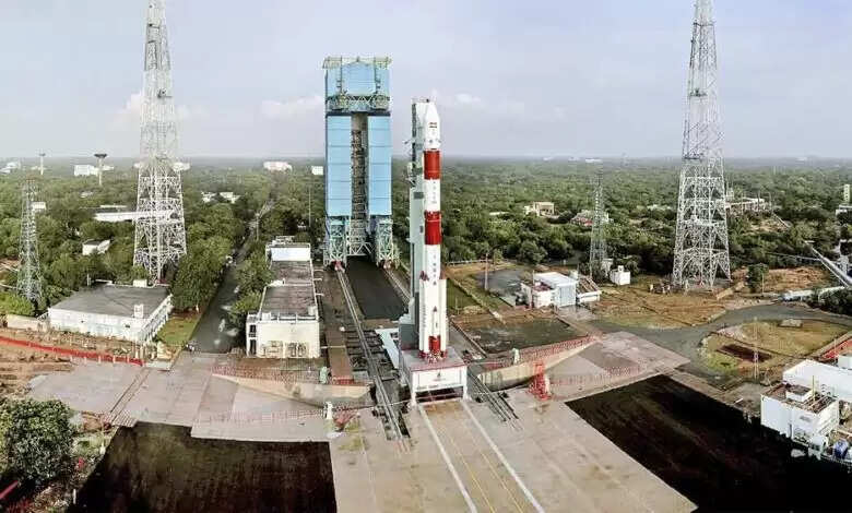 इसरो एक बार फिर अपनी तकनीकी क्षमता का प्रदर्शन करने के लिए तैयार, रात में भी होगी रखवाली