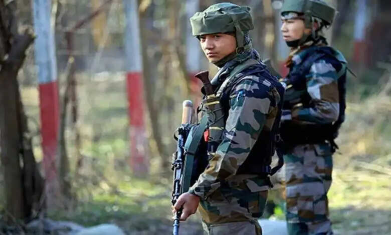 IAS ने देशवासियों से की बड़ी अपील हेडक्वार्टर जा रहे सैनिकों का सफर आसान बनाने का आग्रह किया
