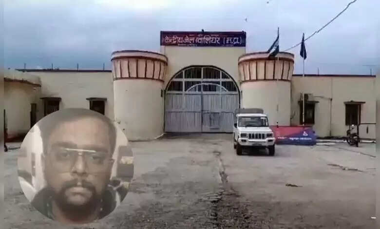 चिराग शिवहरे हत्याकांड के आरोपी शिवम ने जेल में फांसी लगाकर आत्महत्या कर ली, प्रहरी निलंबित
