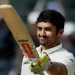 विजय हजारे ट्रॉफी में करुण नायर की तूफानी पारी, 44 गेंदों में बनाए नाबाद 88 रन