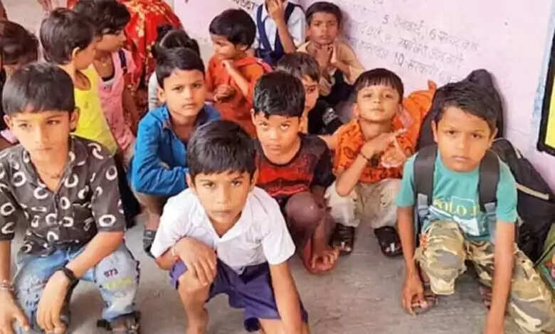 स्कूलों के छात्रों को ड्रेस नहीं देगी पैसे, कैबिनेट बैठक में लगेगी अंतिम मुहर