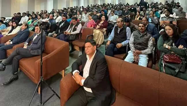 शैक्षणिक नेतृत्व भारतीय समाज के गुणोत्तर विकास की नींव : श्रीमती कृष्णा गौर