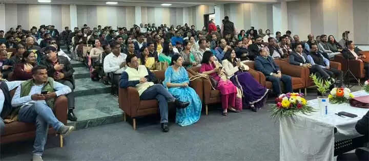 शैक्षणिक नेतृत्व भारतीय समाज के गुणोत्तर विकास की नींव : श्रीमती कृष्णा गौर