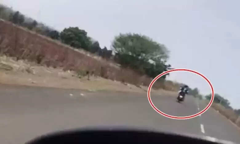 मंडला में युवती का अपहरण, दो बदमाशों ने उसे जबरन बाइक पर बैठाकर ले गए