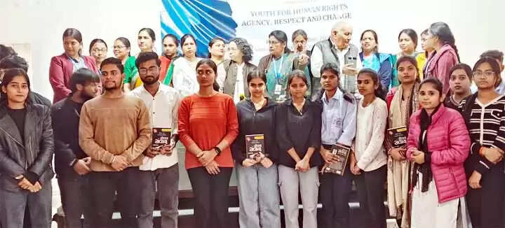 “लैंगिक भेदभाव और हिंसा देख चुप नहीं रहेंगे”—मानव अधिकार दिवस पर युवाओं का संकल्प