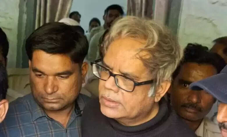 सात मौत के आरोपी डॉ. नरेंद्र यादव उर्फ एन जॉन कैम को छत्तीसगढ़ से वापस दमोह जेल लाया गया