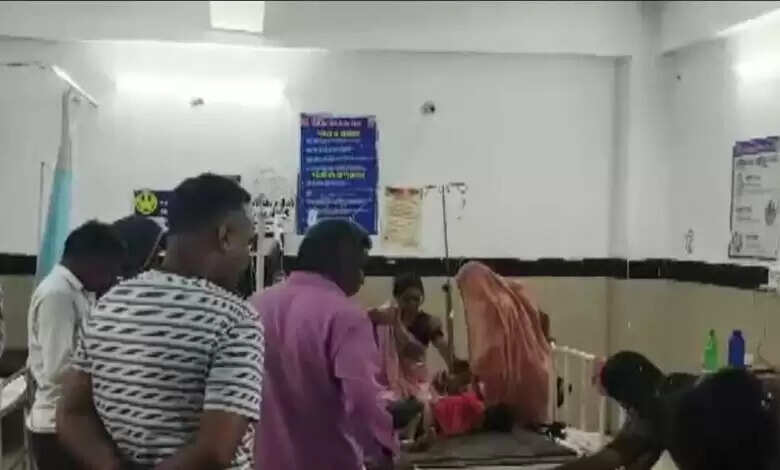 भाऊखेडा में मटका आइसक्रीम खाने से 40 बच्चे गंभीर रूप से बीमार, परिजनों में एकाएक दहशत व्याप्त हुई
