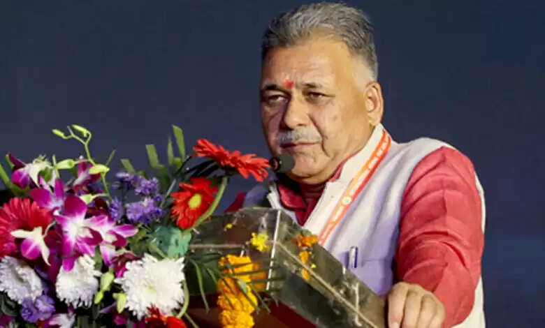 उच्च शिक्षा को बेहतर बनाने के लिए, विश्वविद्यालयों के सुदृढ़ीकरण के लिए राज्य सरकार प्रतिबद्ध : उच्च शिक्षा मंत्री परमार