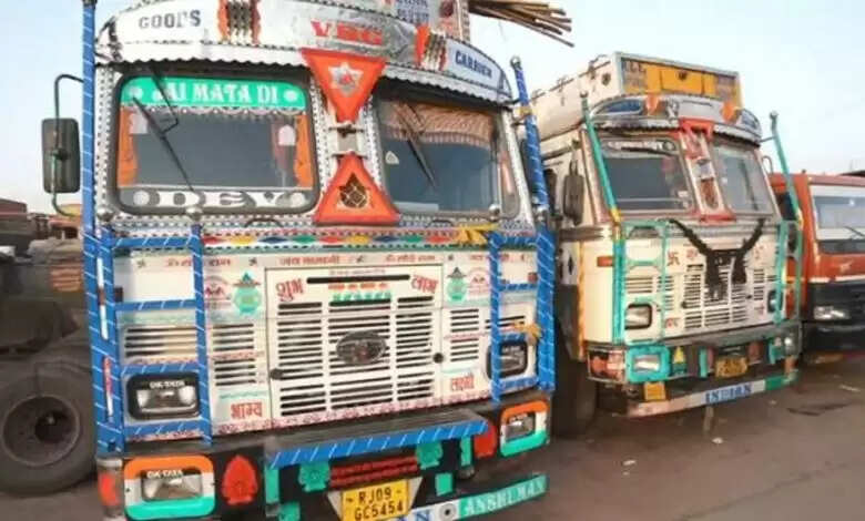 इंदौर ट्रक ऑपरेटर्स एंड ट्रांसपोर्ट एसोसिएशन ने नई पहल, सेना के लिए तैयार MP के साढ़े सात लाख ट्रक