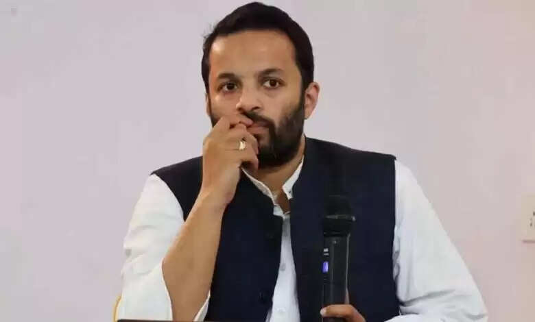 अशोका यूनवर्सिटी के प्रोफेसर अली खान महमूदाबाद को किया गिरफ्तार, कर्नल सोफिया पर उठाए थे सवाल
