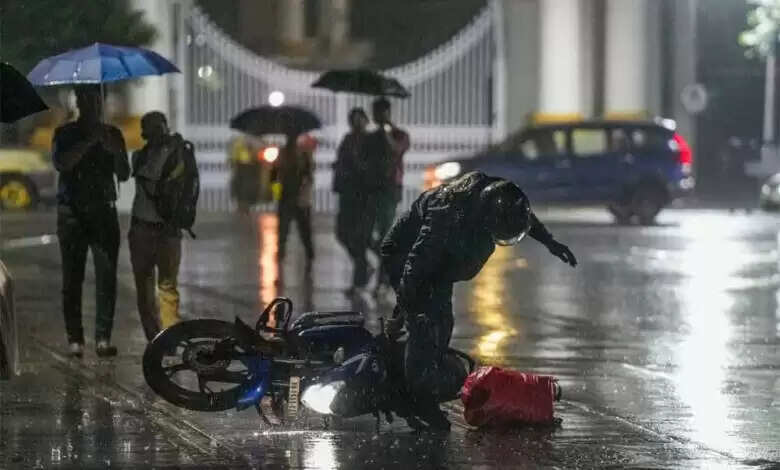 28 मई तक केरल और कर्नाटक में भारी बारिश का अनुमान, 4 जून तक मध्य भारत में भी शुरू हो जाएगी झमाझम बारिश